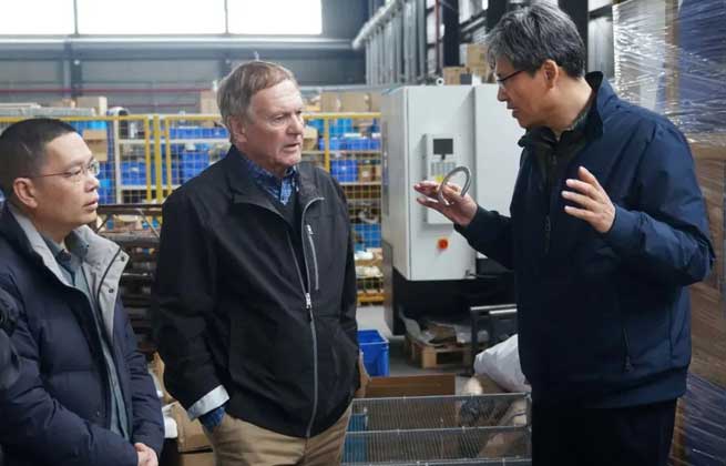 Cooperation and Win-Win | US Customers Visit Terrui Factory
